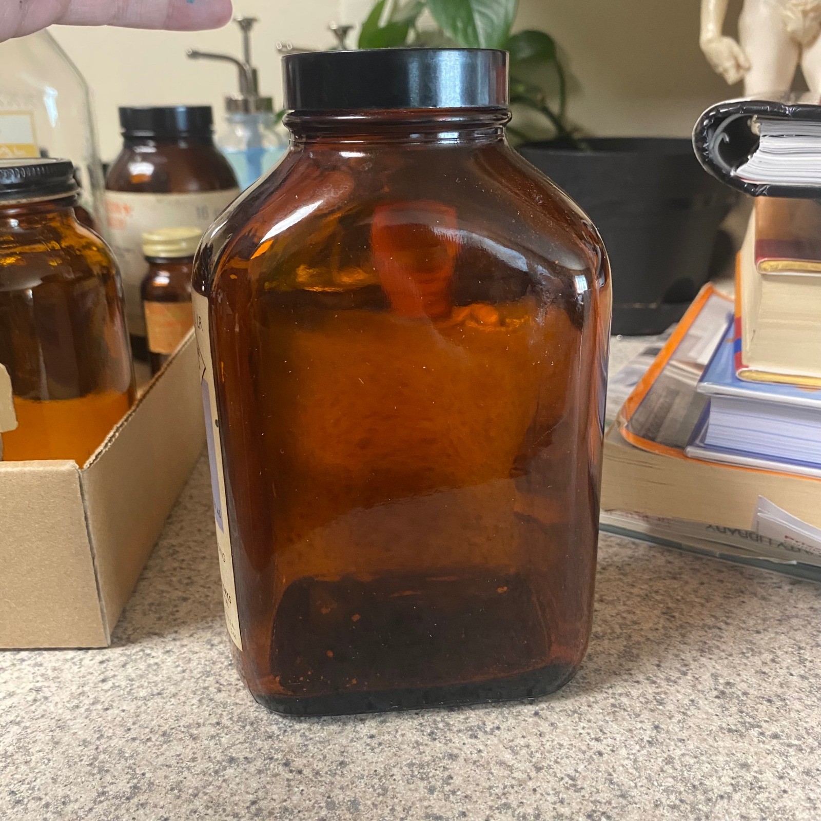 Vintage Mallinckrodt Sodium Borate Amber Glass Apothecary Bottle 1lb 1954 6.5in