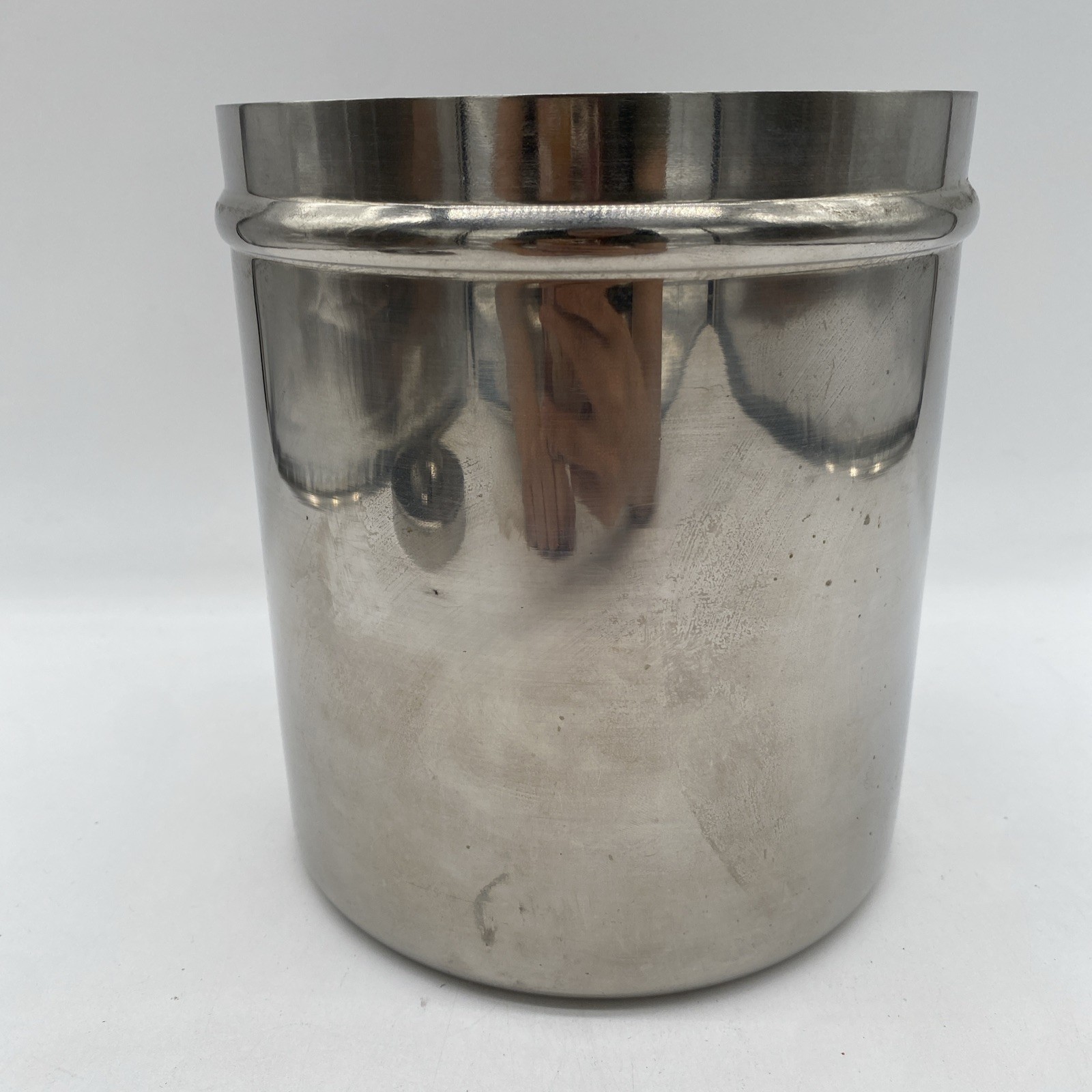 Vollrath Stainless Steel Canister With Medical Lid – 8803