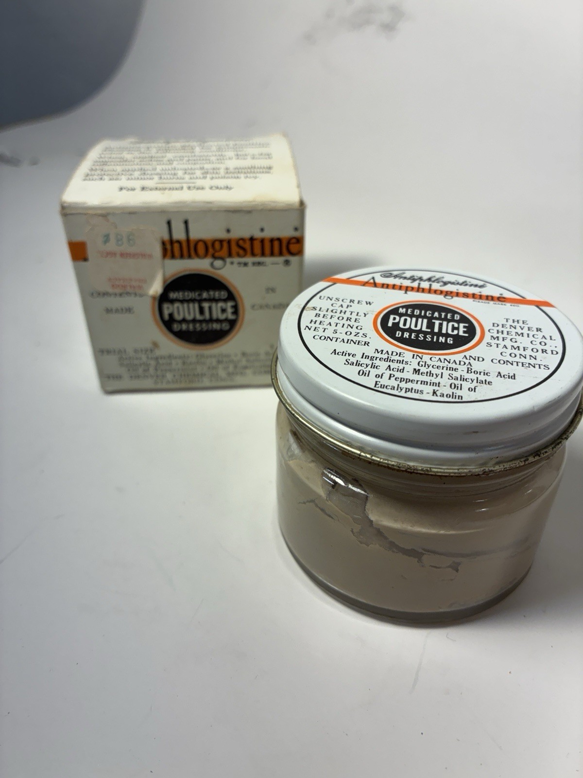 Vtg Antiphlogistine Medicated Poultice Dressing Denver Chemical Canada Glass box