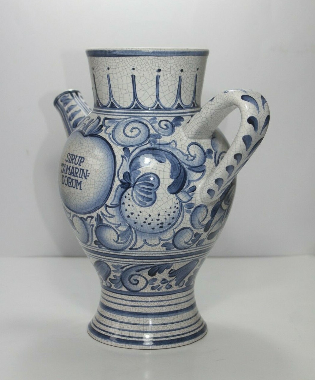Italian Majolica Apothecary jar, Sirup Tamarin Dorum