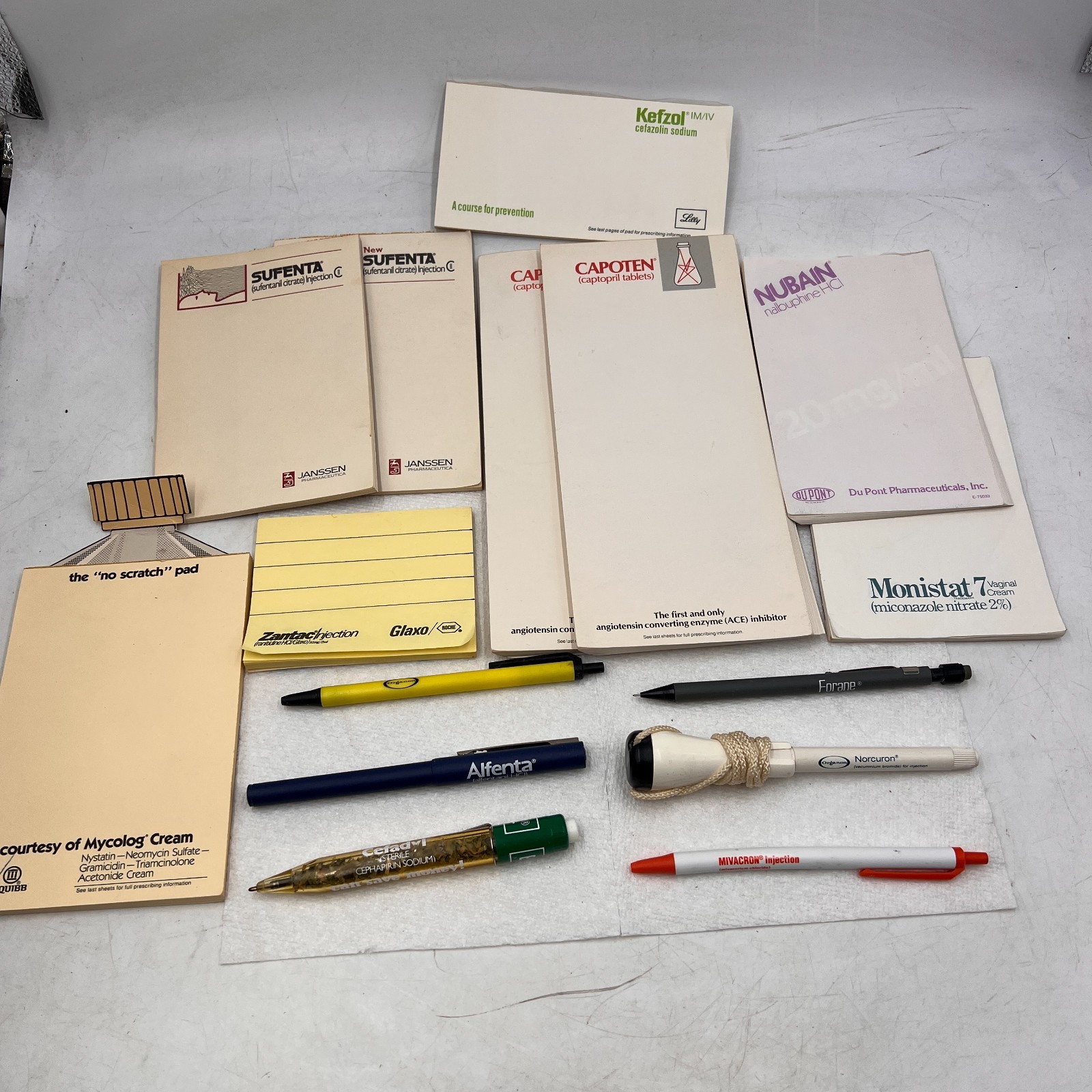Vintage Pharmaceutical Drug Rep LOT Pens Note Pads Capoten Monistat Nubain Zanta