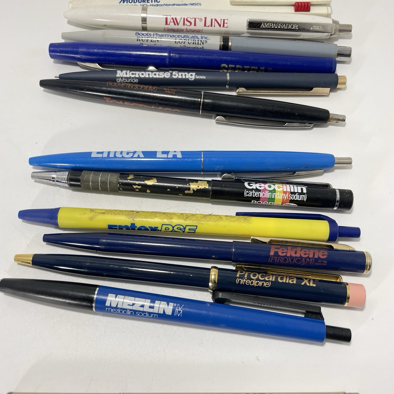 Vtg Pharmaceutical Rep Pens Lot – 20 Pens & 1 Pencil – Drug Promo Collectible