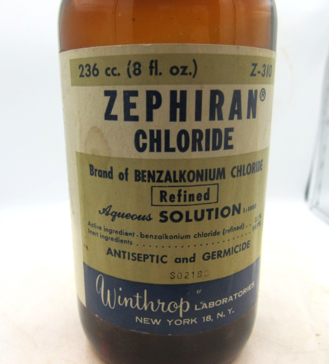 1950’s Winthrop Laboratories New York, NY Zephiran 5 1/2 inch tall Amber Bottle