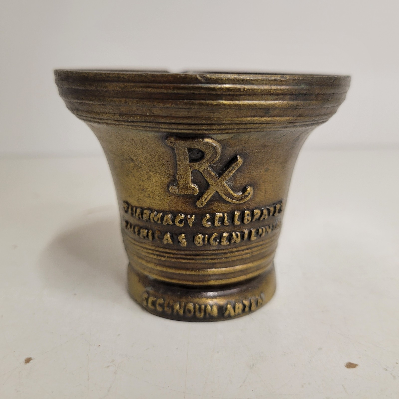 VTG Brass Bicentennial Mortar & Pestle 1976 Pharmacy Apothecary Liberty Bell