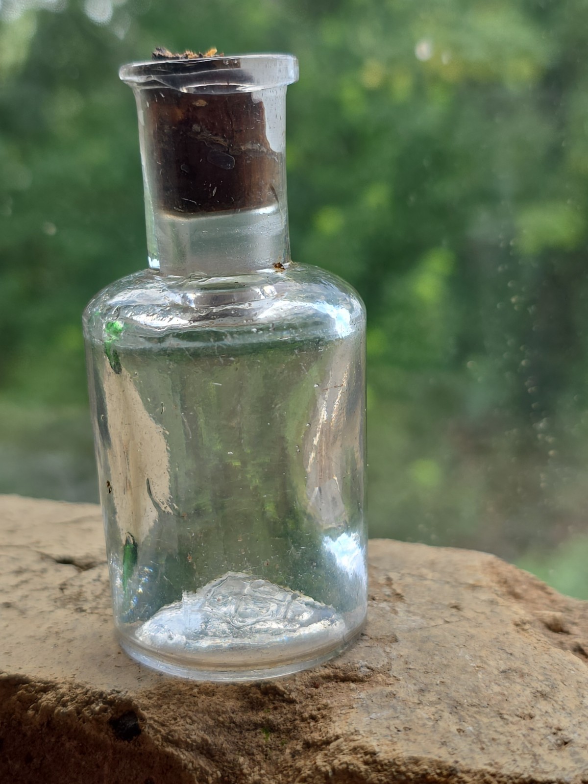 Antique Late Victorian Yorkshire Glass Co Chemist Bottles