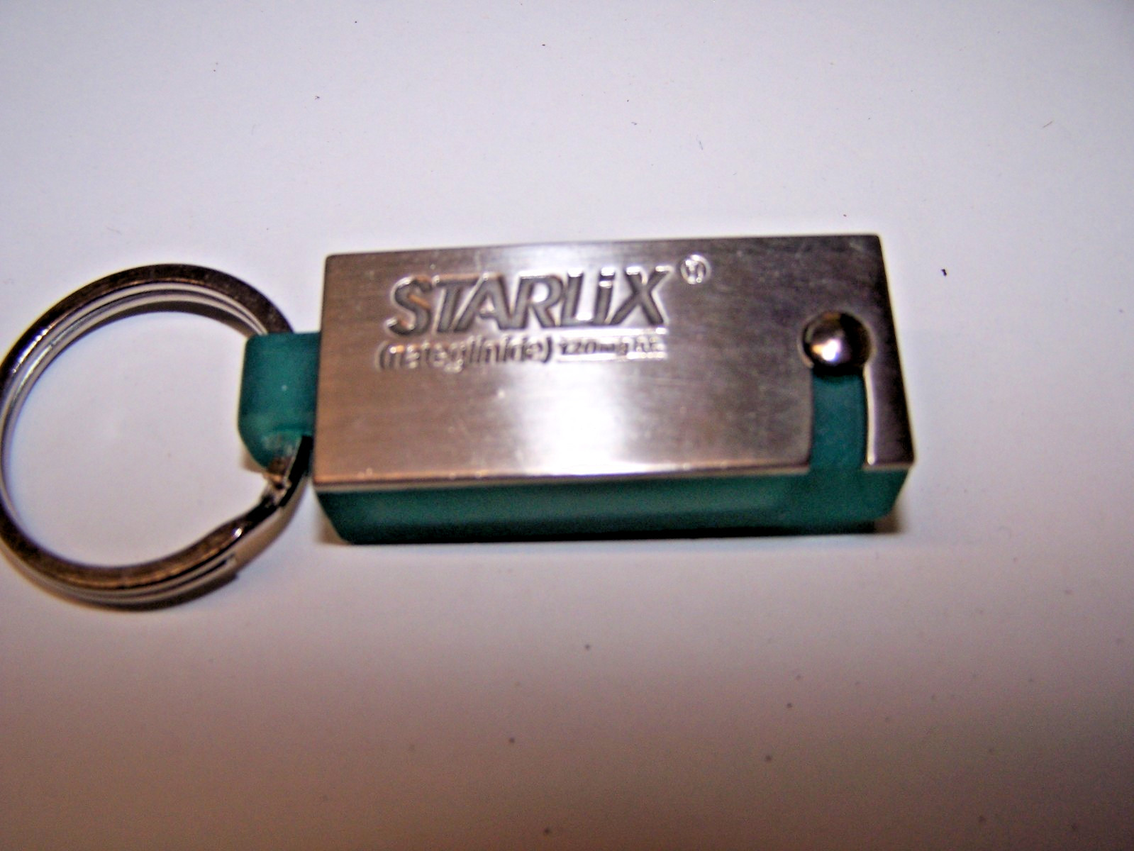 STARLIX Pill Box KEY CHAIN PHARMACEUTICAL DRUG REP unique Keyring