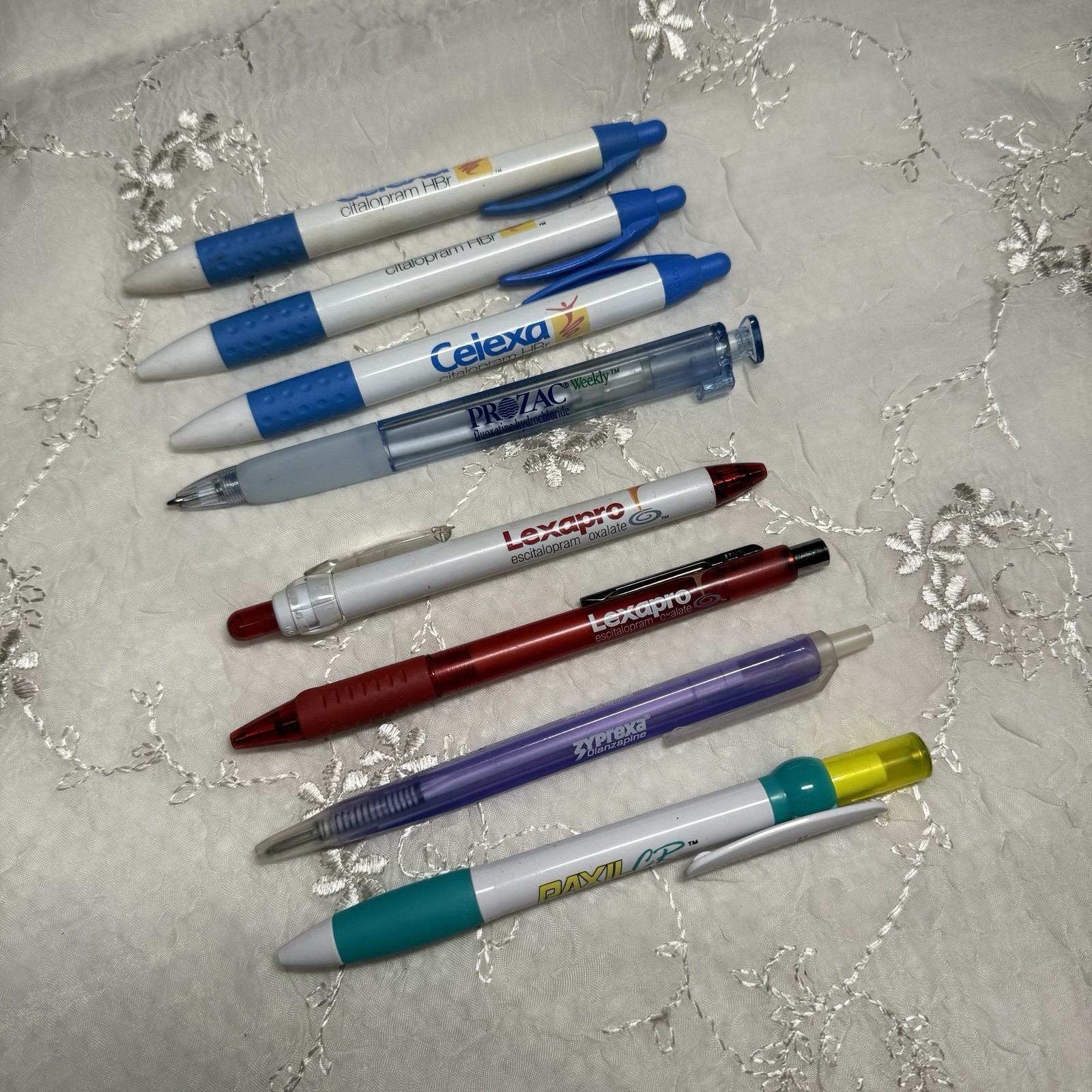 Lot 8 SSRI Pharma Rep Pens Lexapro Celexa Prozac Zyprexa Paxil Drug Pens