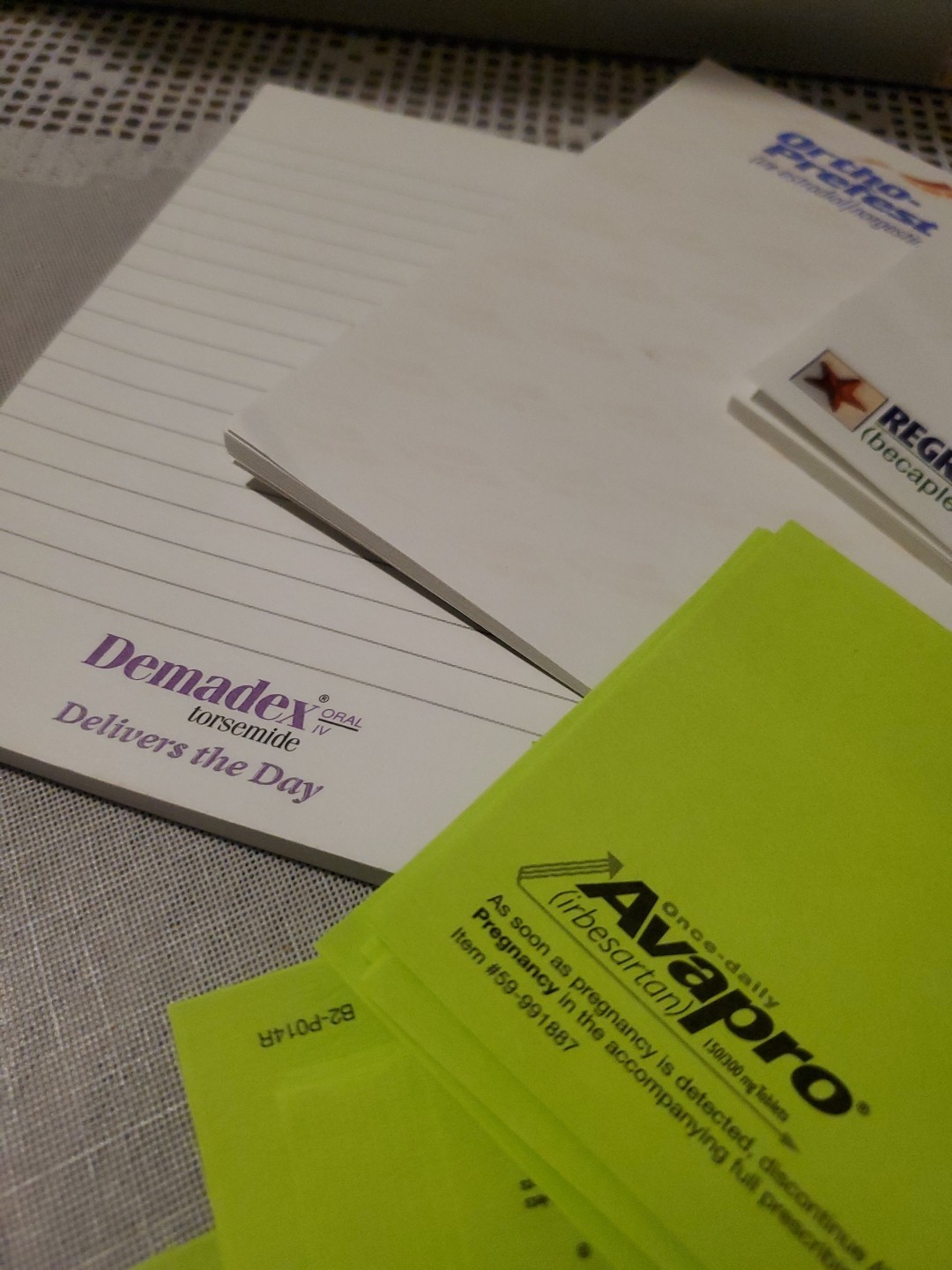 VTG Pharmaceutical Post-it Note Lot Avapro Regranex Demadex Ortho Drug Rep Swag
