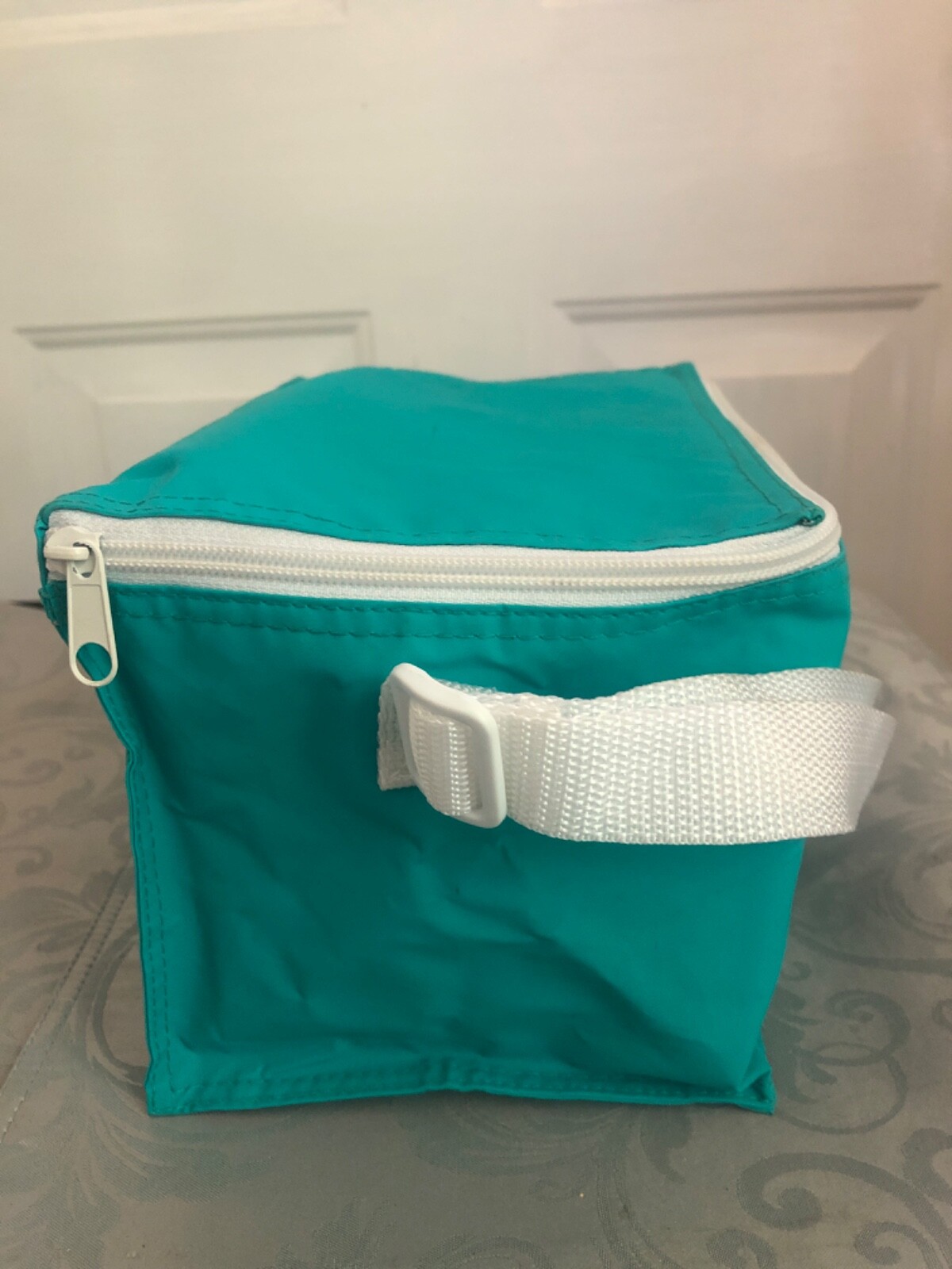 pharmaceuticaldrug rep green lunch box 9×6.5×6 FOLDED FLAT WN NOT IN USE