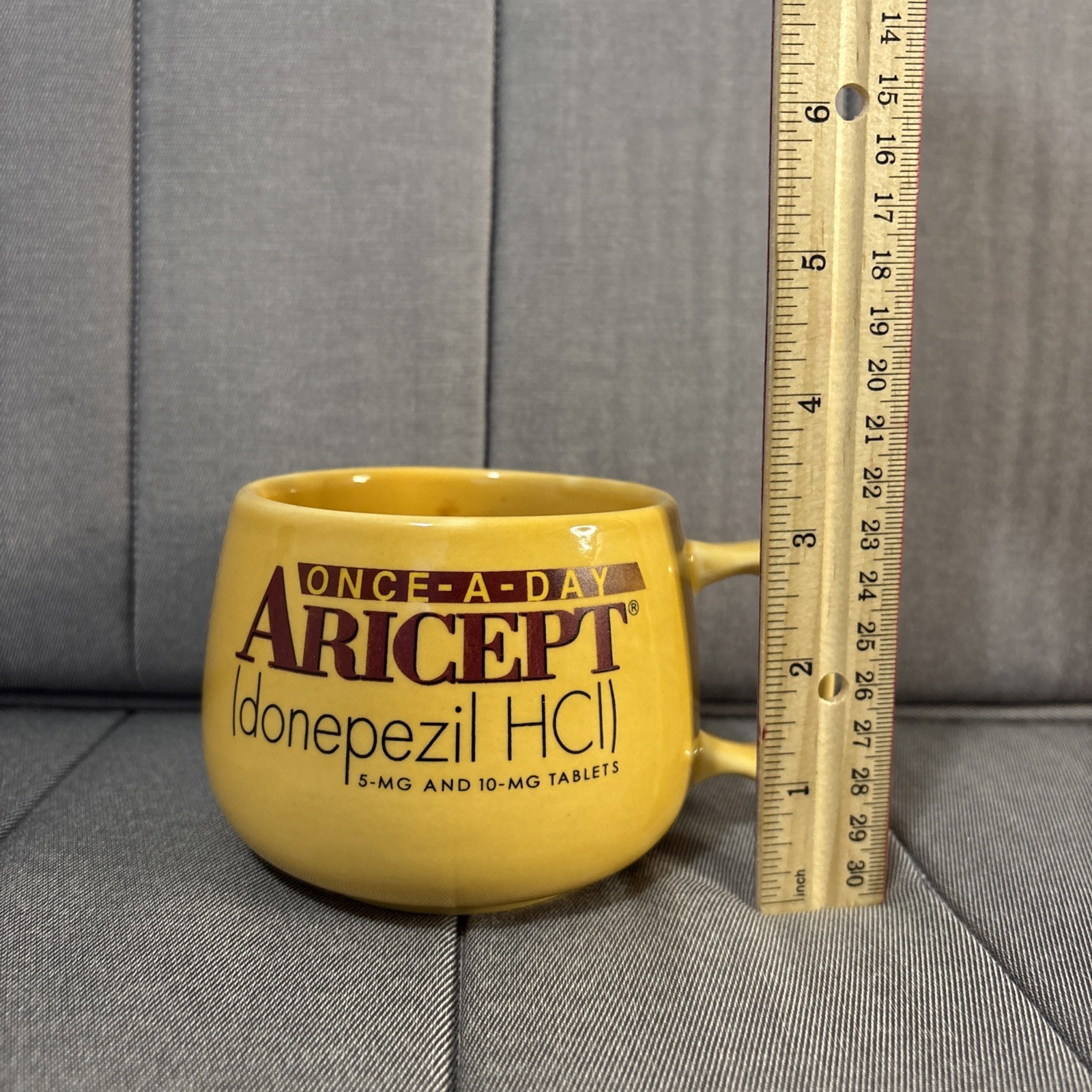 Aricept Drug Rep Pharmaceutical Collectible Advertising Coffee Soup Cup Mug