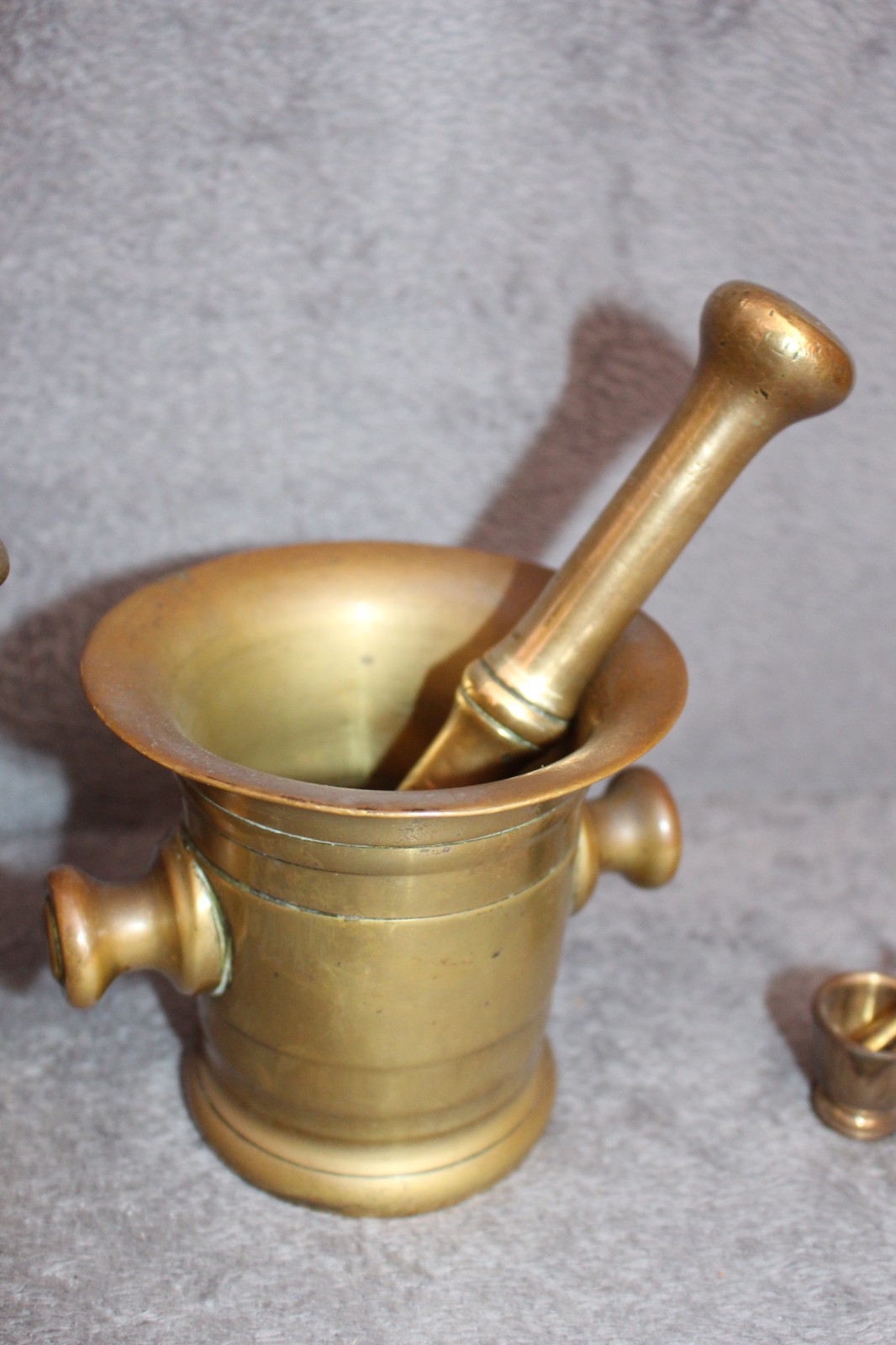 3 x Brass Pestel and Mortars inc one miniature, one antique, one vintage in vgc
