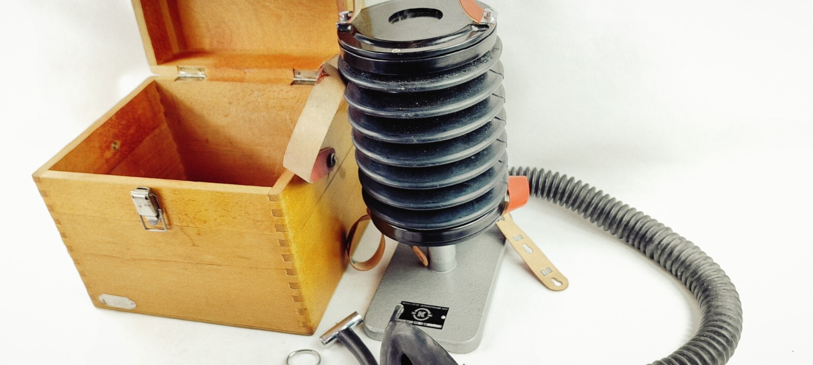 Manual Portable Artificial Respiration Apparatus RPA 2 Model 263 Soviet Ussr