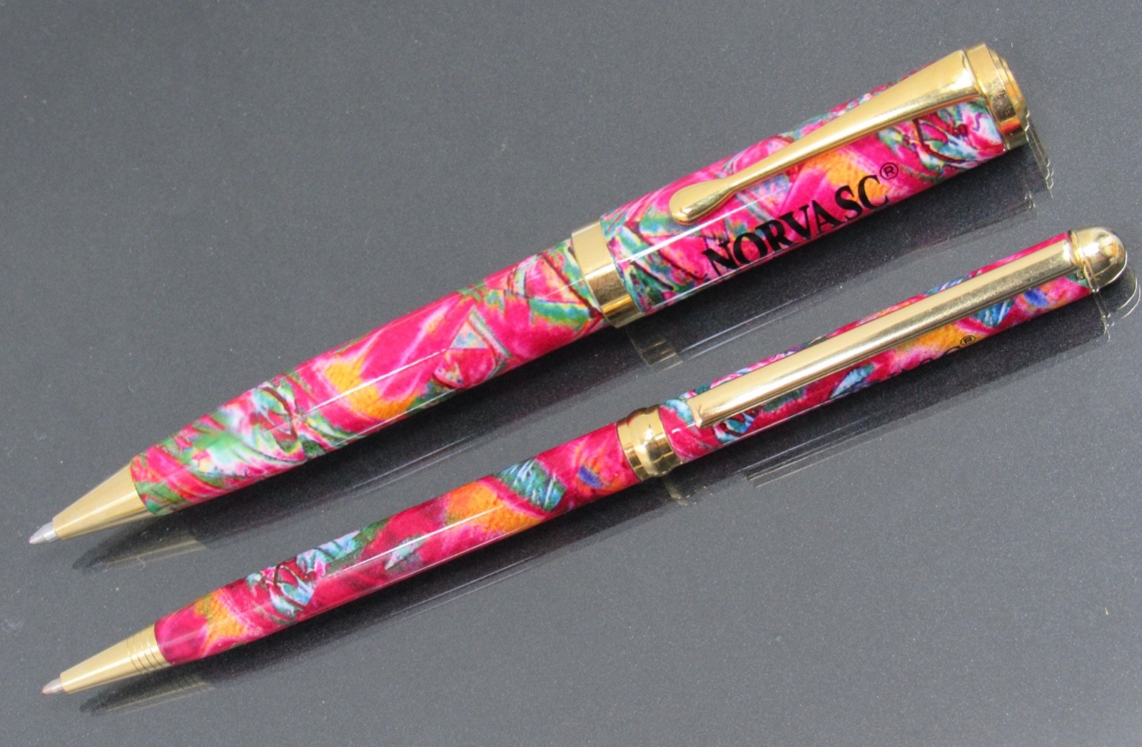 Unique Colorful Norvasc Metal PENS Drug Rep Pharmaceutical Advertising Lot of 2