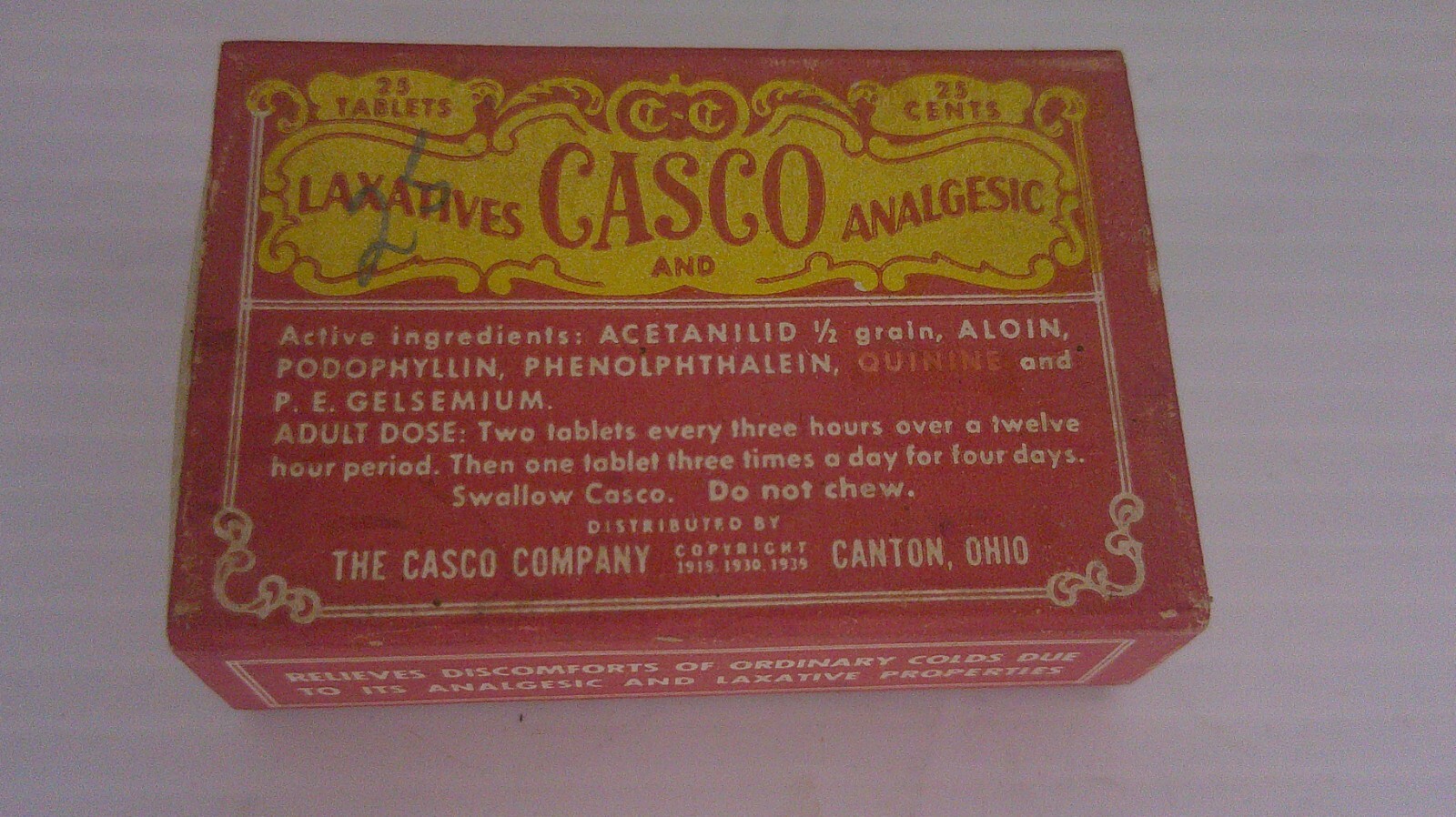 vintage Casco co laxative pills sliding box opener has pills & instructions Z151