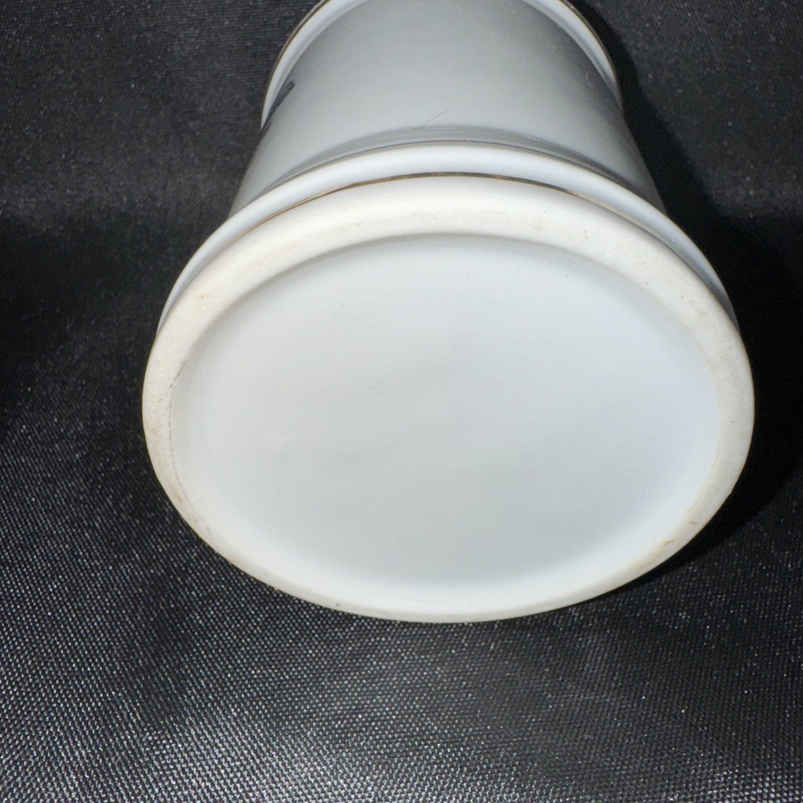 Porcelain Apothecary Jar Pulvis Gold Trim DOM Vintage Cotton