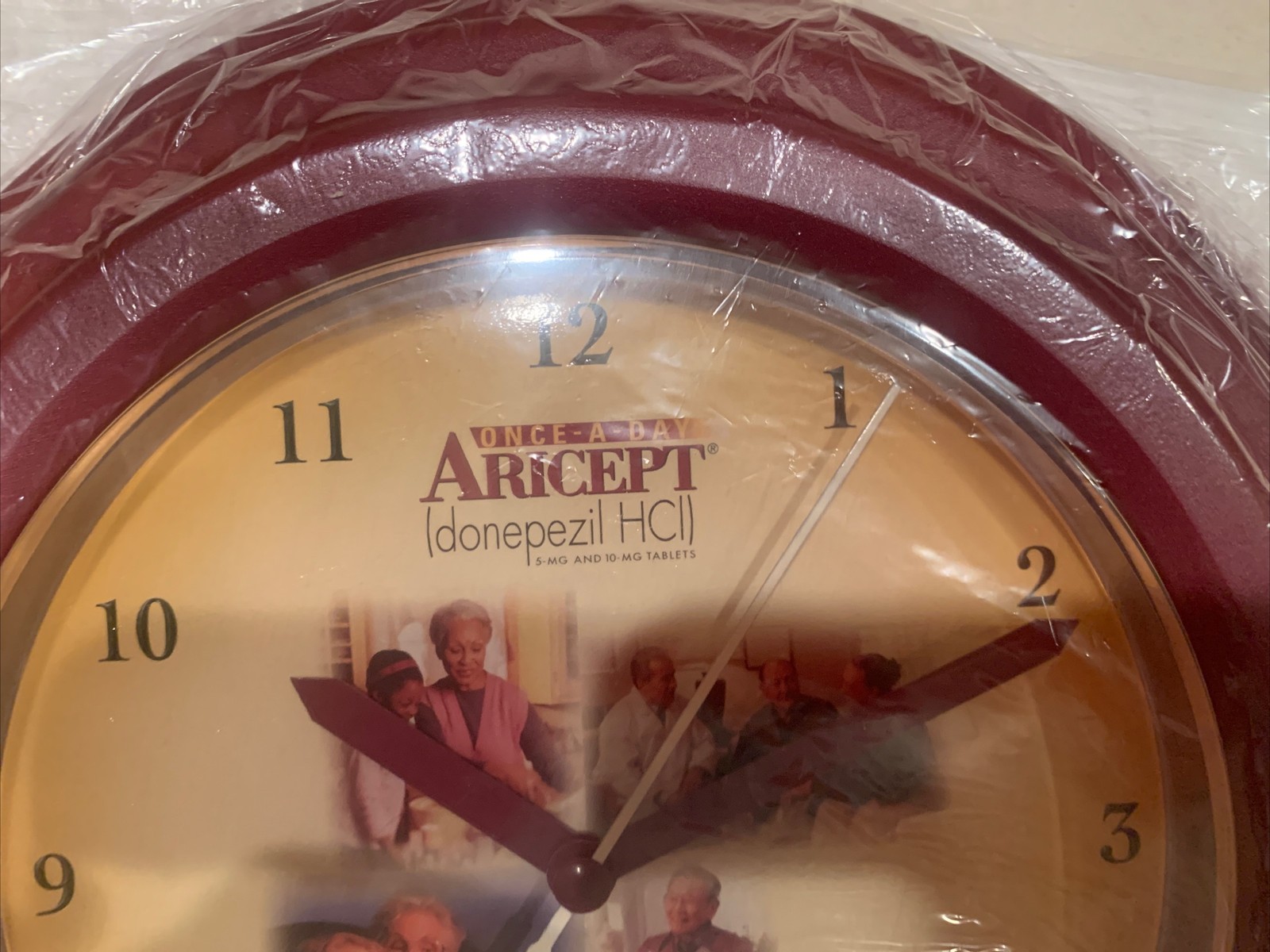 Aricept Vintage Clock Pharma Drug Rep “You Will Never Forget The Time” New