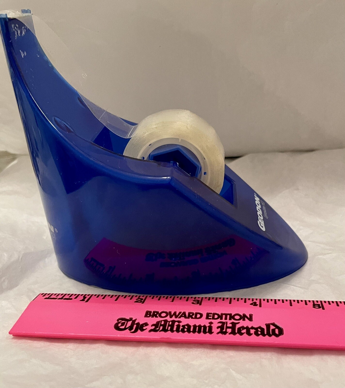 VTG GEODAN 1990’s BLUE TAPE DISPENSER/PAPERWEIGHT Pharma Drug Rep Logo