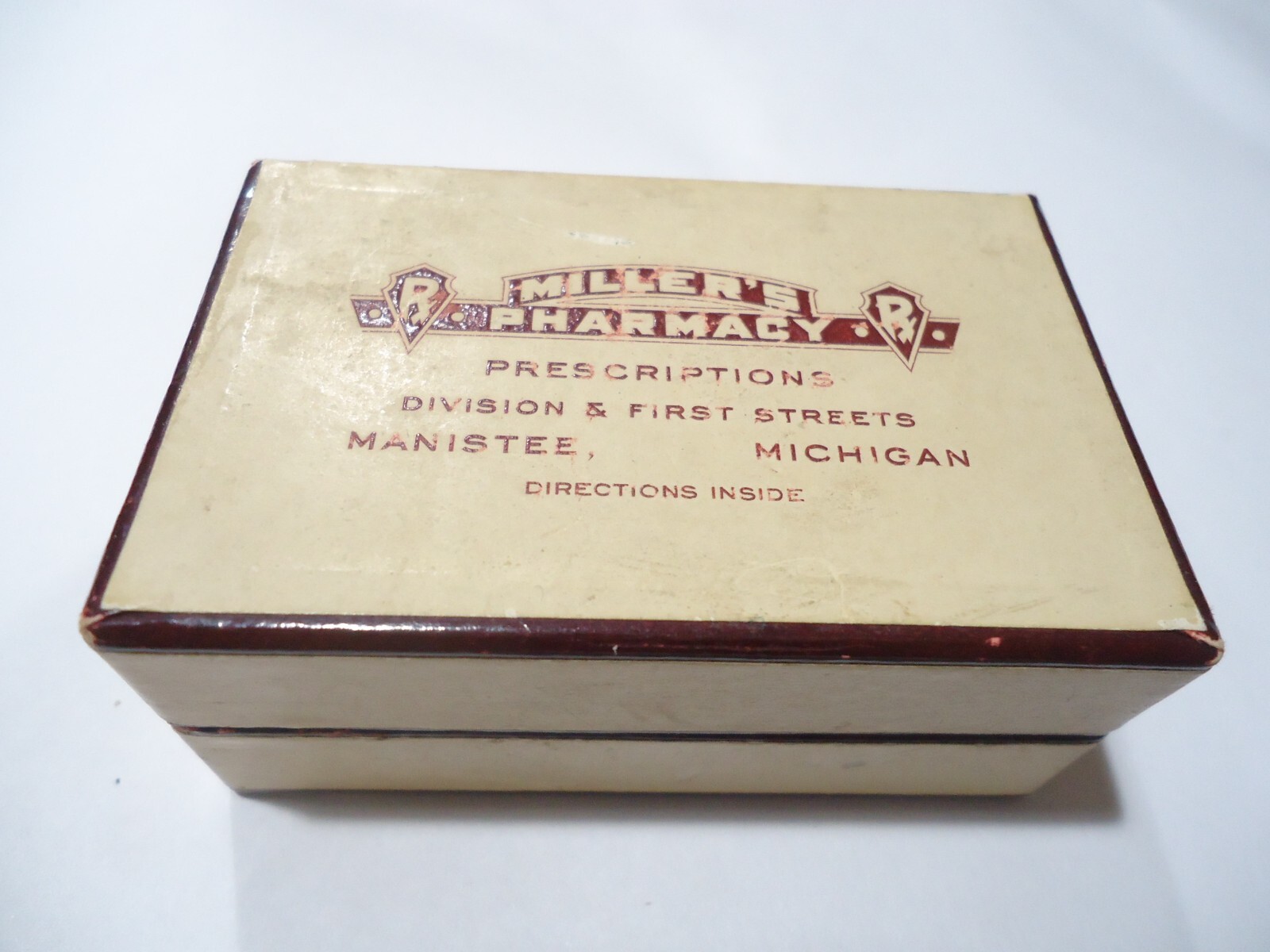 Cardboard MILLER’S PHARMACY Manistee Prescription Drug Pill Hinged Box .Ogilvie.