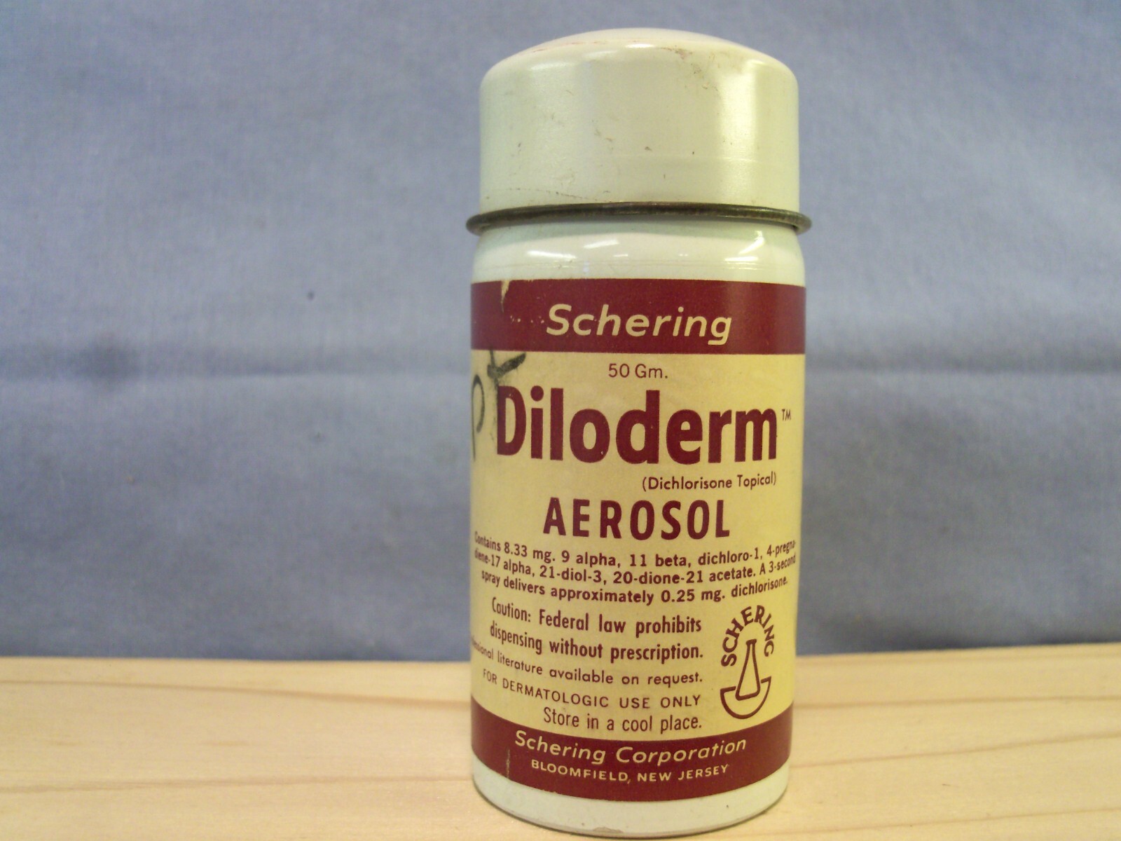 Vintage SCHERING DILODERM Skin Spray 586