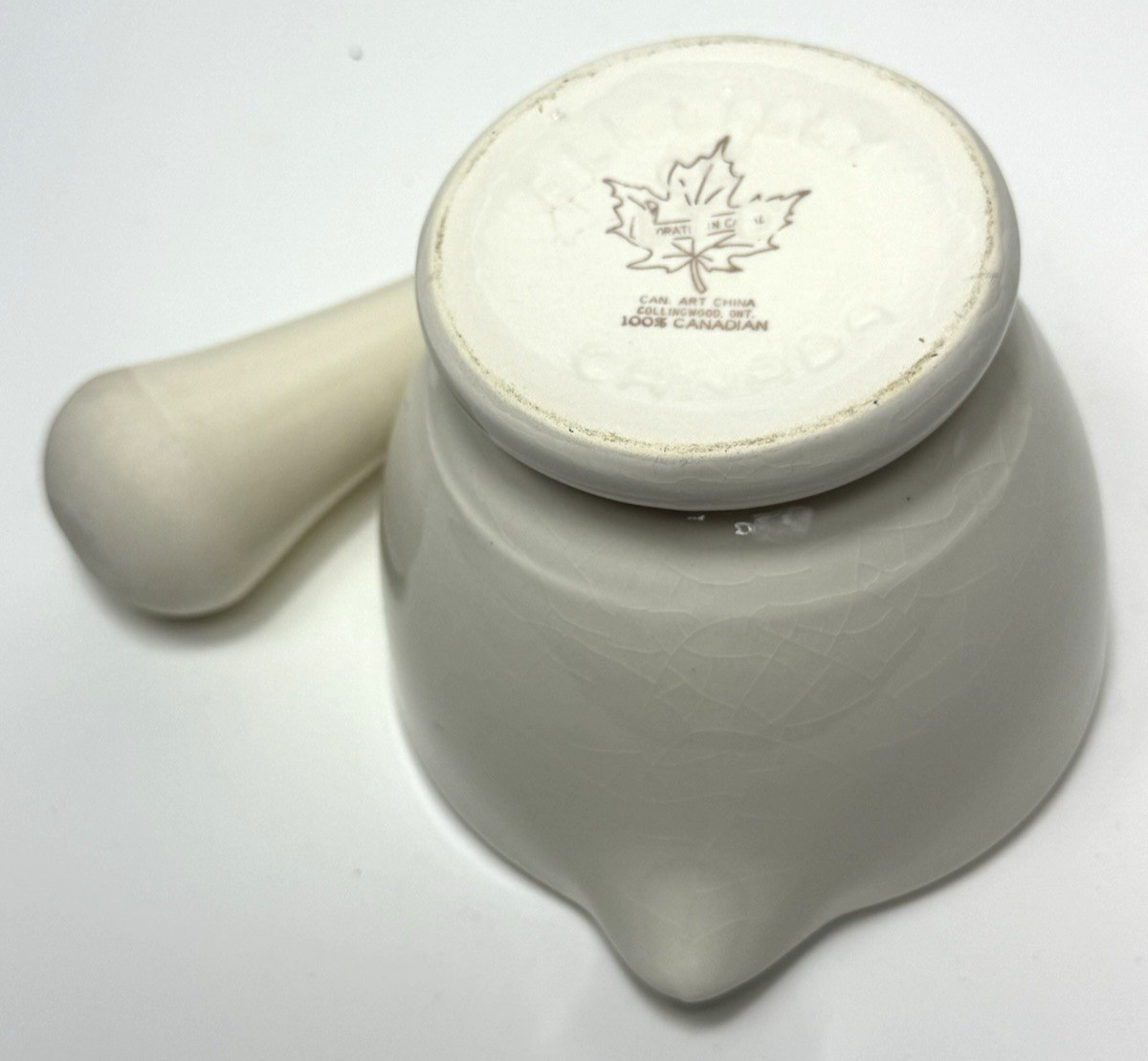 Vtg Eli Lilly Co. Ceramic Mortar & Pestle Cream Canada Collingwood Ont. Pharmacy
