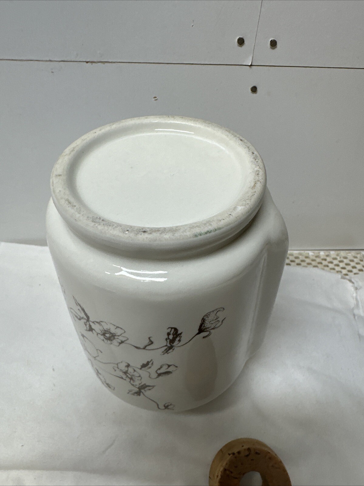 Eli Lilly Replica 6″ Westminster Inhaler Pharmaceutical Marking Advertising