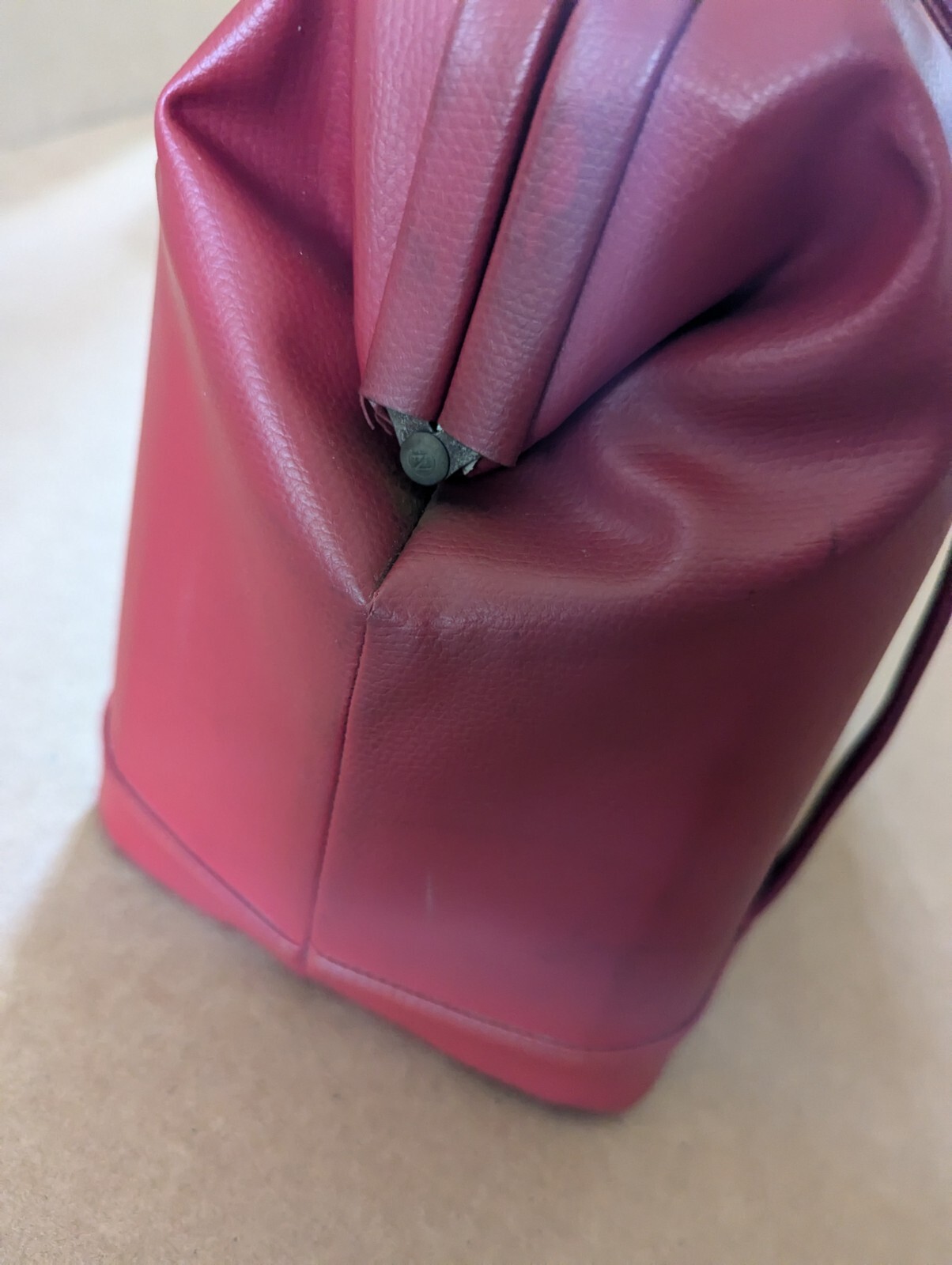 Rare! Vintage Burgundy Maroon Thick Heavy Leather Travel Doctor’s Bag Apothecary