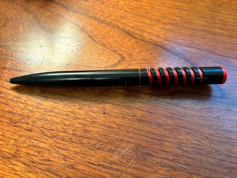 RARE VINTAGE “ZYVOX” PFIZER RED AND BLACK PROMOTIONAL DRUG PEN ONLY, LOW ON INK
