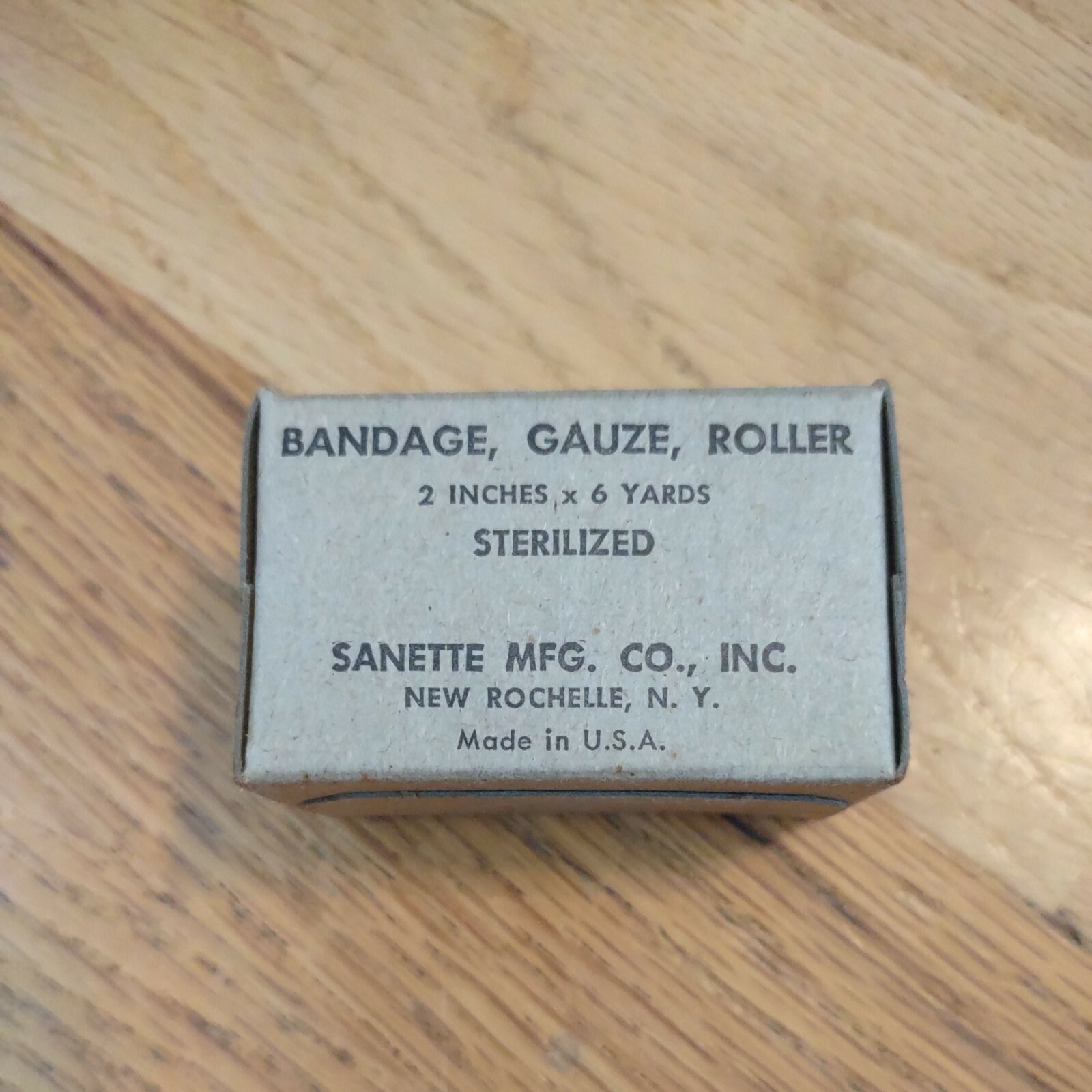 NEW OLD STOCK BANDAGE GAUZE ROLLER 2″ X 6 YARDS