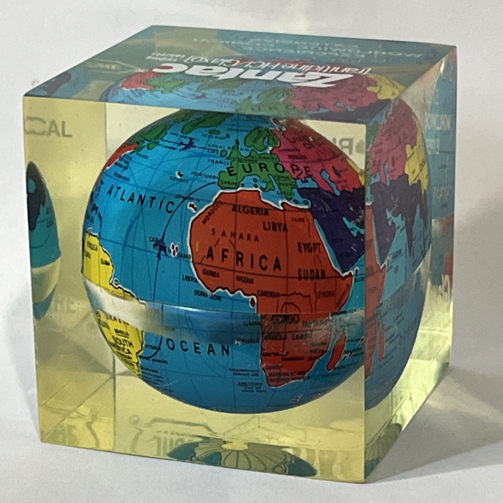 Vintage Zantac Glaxo Roche Pharmaceutical Acrylic Globe Paperweight 2” Square