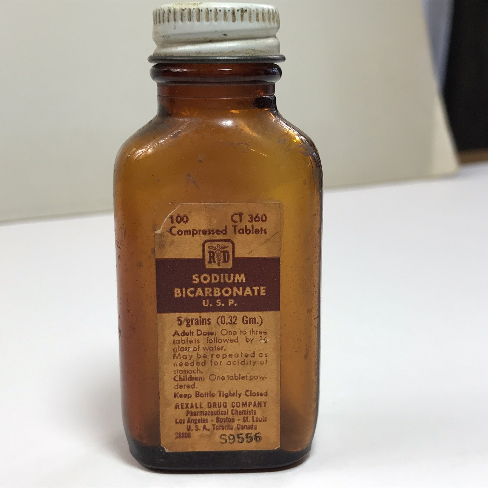 VINTAGE Rexall Pharmacy Amber Apothecary Bottle for Sodium Bicarbonate Metal Cap