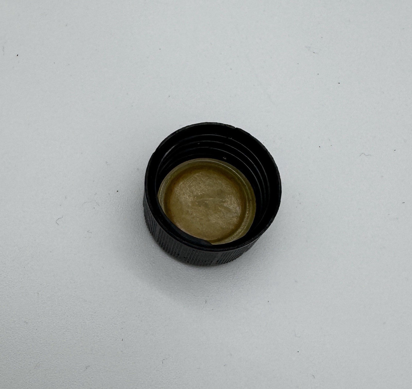 Vintage Illinois glass pharmacy 8 oz. medicine prescription Bottle with Lid