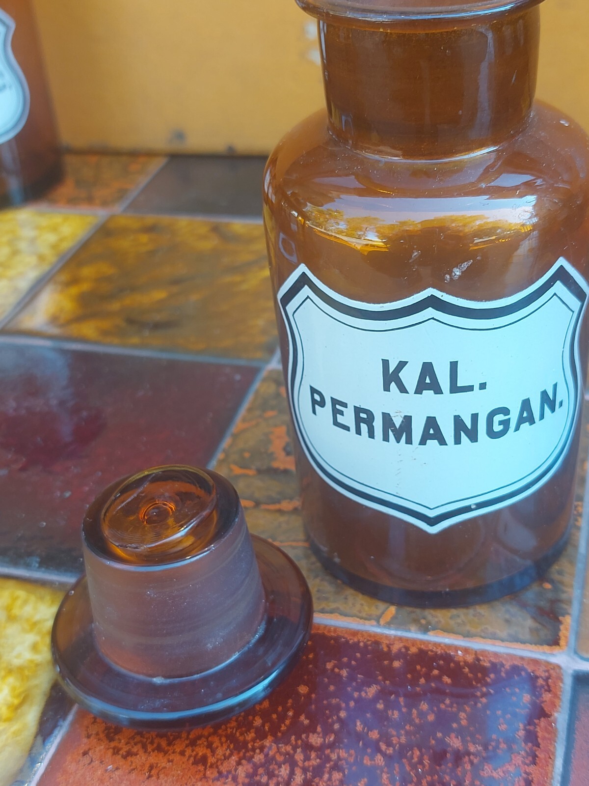 Antique Glass Pharmacy Bottle Kalium Permanganate Empty
