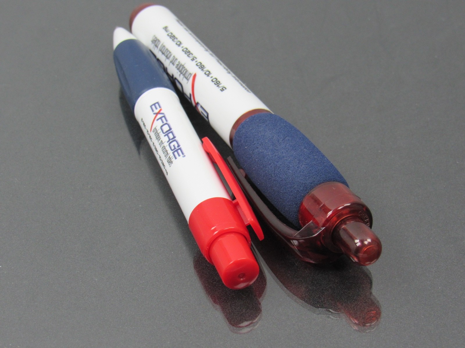Exforge Lot PEN + Penlight Drug Rep Pharmaceutical Promo Medical Advertising