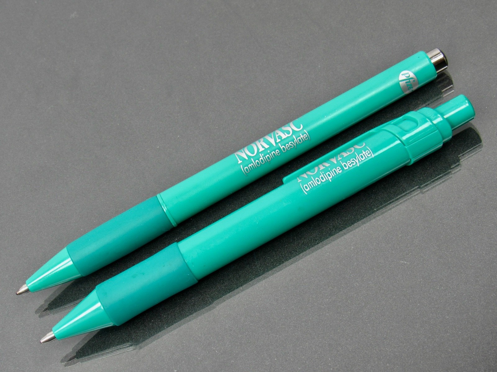 Pfizer Norvasc Inoxcrom Spain PENS Drug Rep Pharmaceutical Medical Advertising