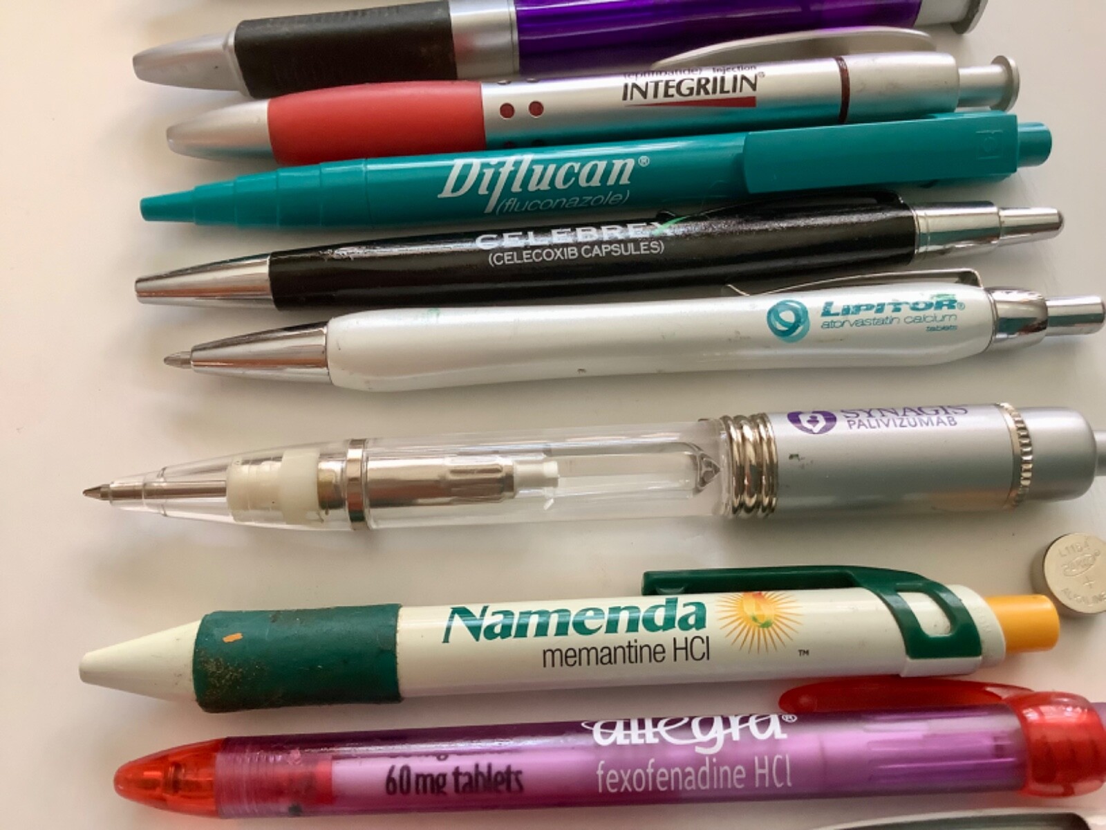 Lot of 12 Drug Rep Pharmaceutical Promo Advertising Pens, magnet & squeeze brain