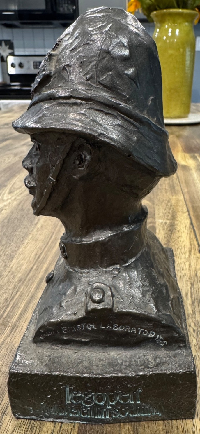 1977 The Oxford Bobby Resin Bust Bristol Laboratories Tegopen Promotional Statue