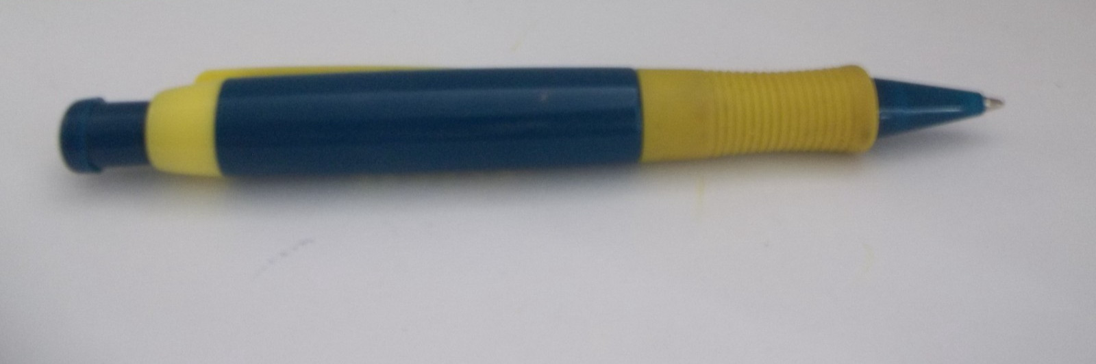 ADVIL Promotional Pen Plastic Medium Weight – Rubberized Grip – Does Not Write