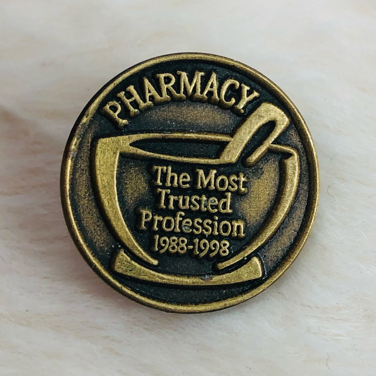 Vtg 1998 Schering Plough Laboratories Pharmacy Profession Pharmaceutical Pin