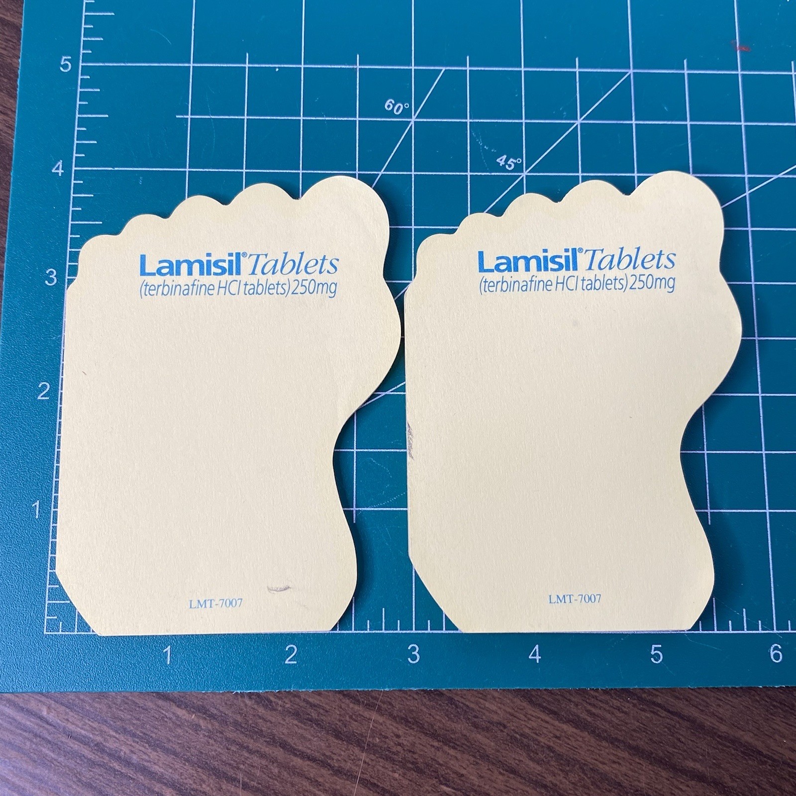 VTG Foot Shaped LAMISIL Tablets Post-it Pads Pharmaceutical Drug RX Rep Used