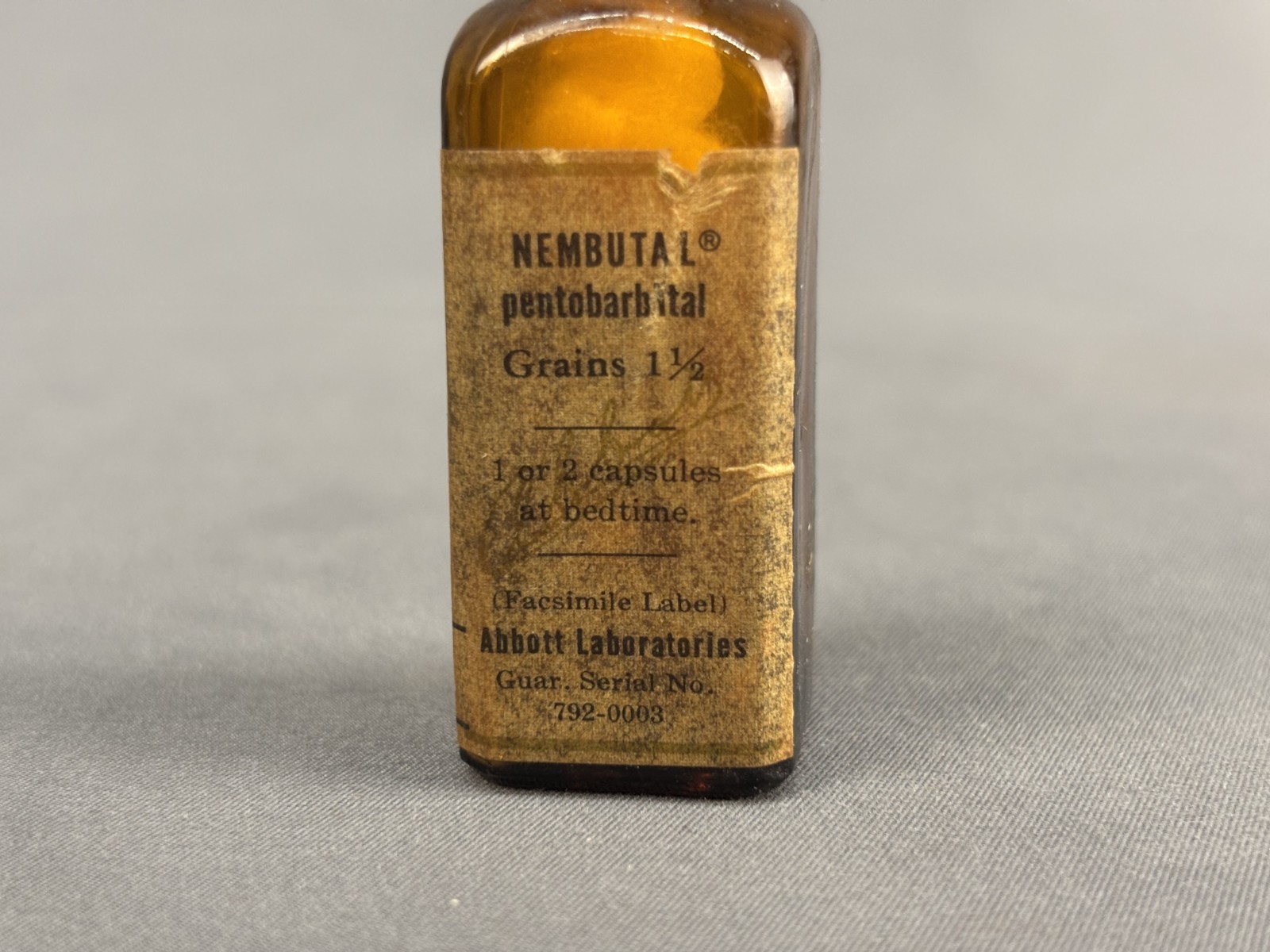 Vintage Abbott Laboratories Nembutal Pentobarbital Bottle (11H)