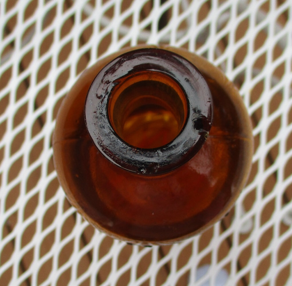 Hymosa Medicine Bottle Walker Pharmacal Company St. Louis Glass Amber