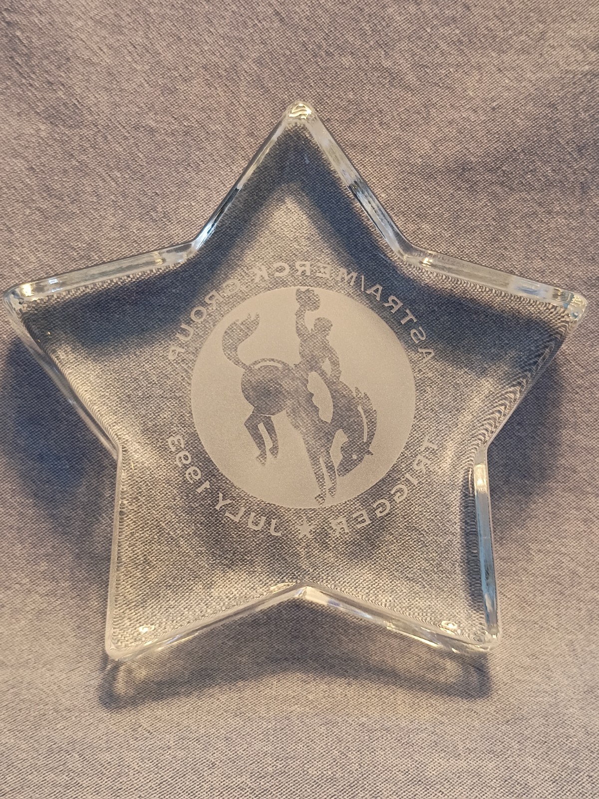 ASTRA/MERCK Drug Rep Crystal Glass Star Paper Weight “Trigger July 1993”
