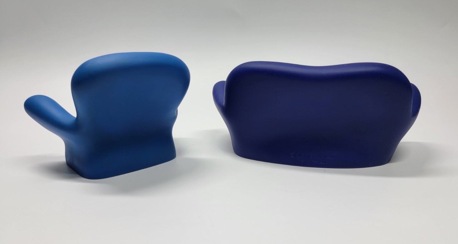Vintage 1990’s Glaxo Smith Kline Mini Couch Chair Set Pharmaceutical Promo
