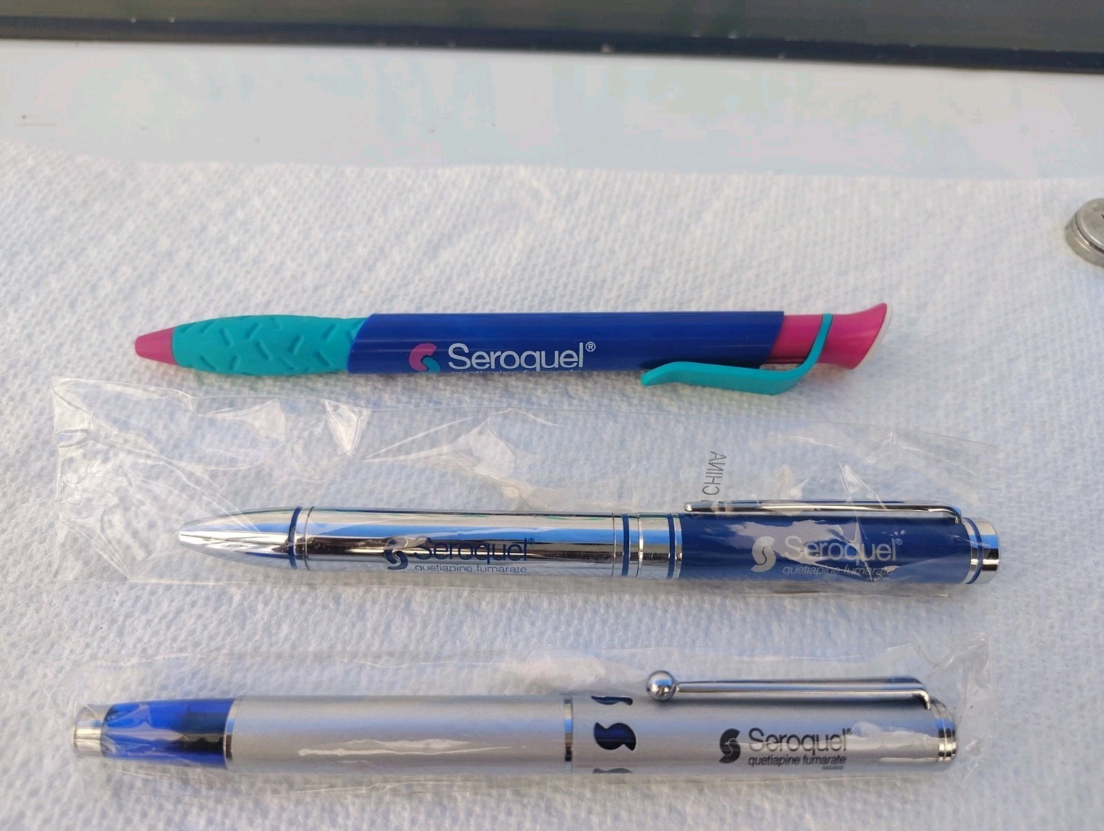 SEROQUEL Pens lot 3 Drug Rep – 2 Metal / 1 Plastic Swag – Movie Prop – Ad – NEW