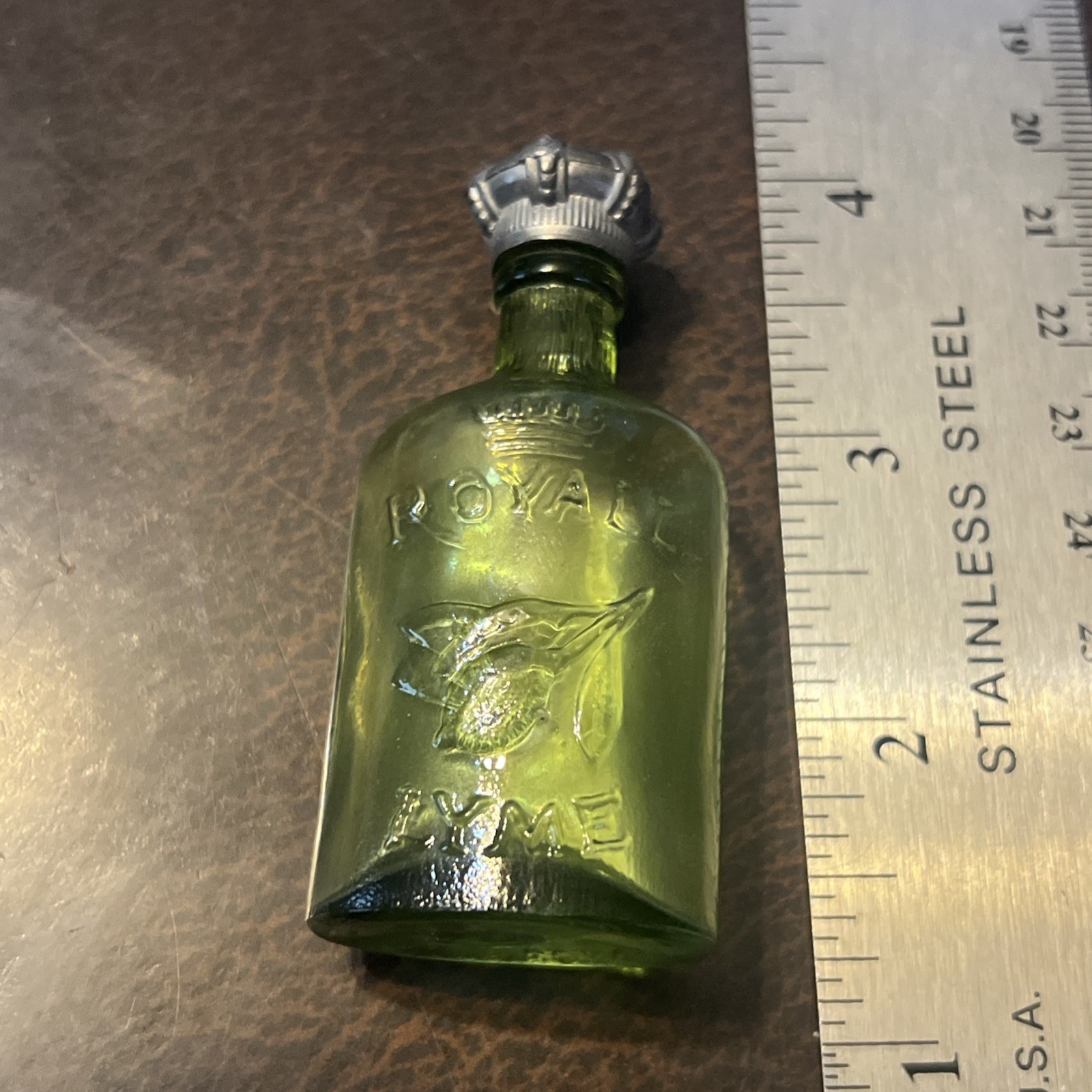 Vintage 1900s Green Pharmacy Drug Btl Royal Lime & Crown Stopper