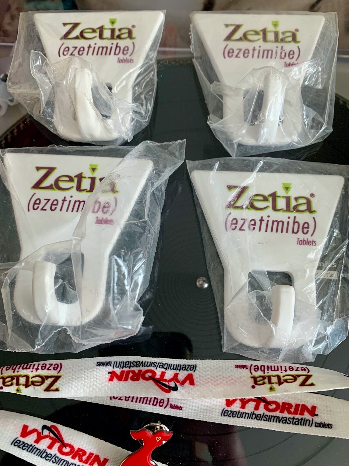 Merck ZETIA Vytorin – Pharma Rep Items – Calculator, Pen, Hangers, Lanyard