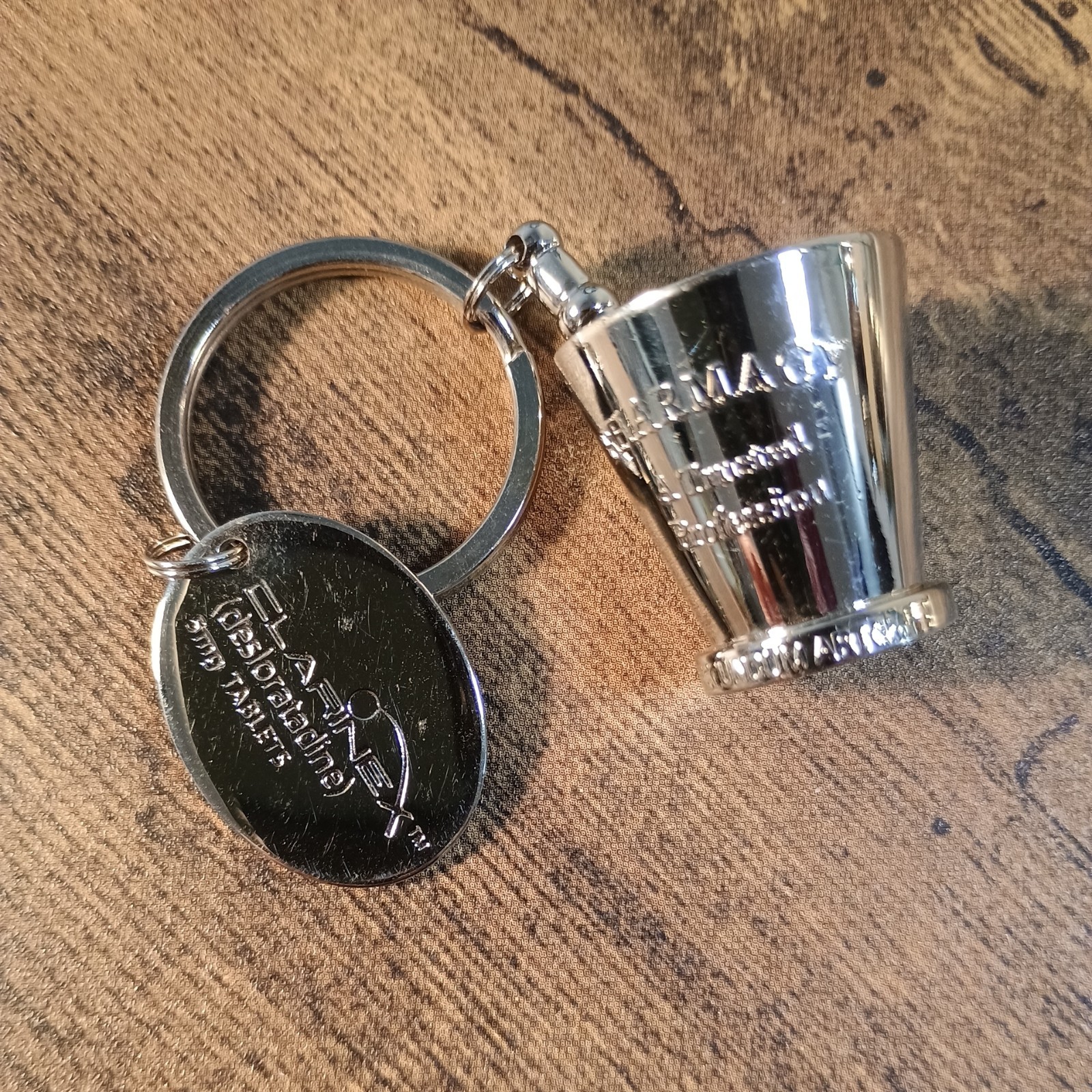 Silver chrome Mortar & Pestle keychain collectible pharmaceutical Clarinex pharm