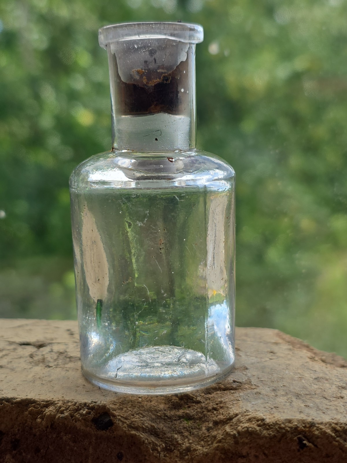 Antique Late Victorian Yorkshire Glass Co Chemist Bottles