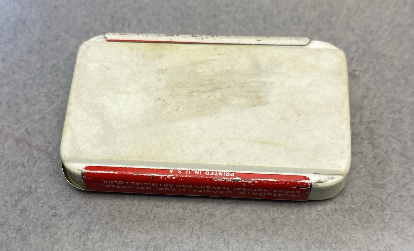 Vintage Medicine Tin National Licorice Company Helps Throat Lozenge Empty