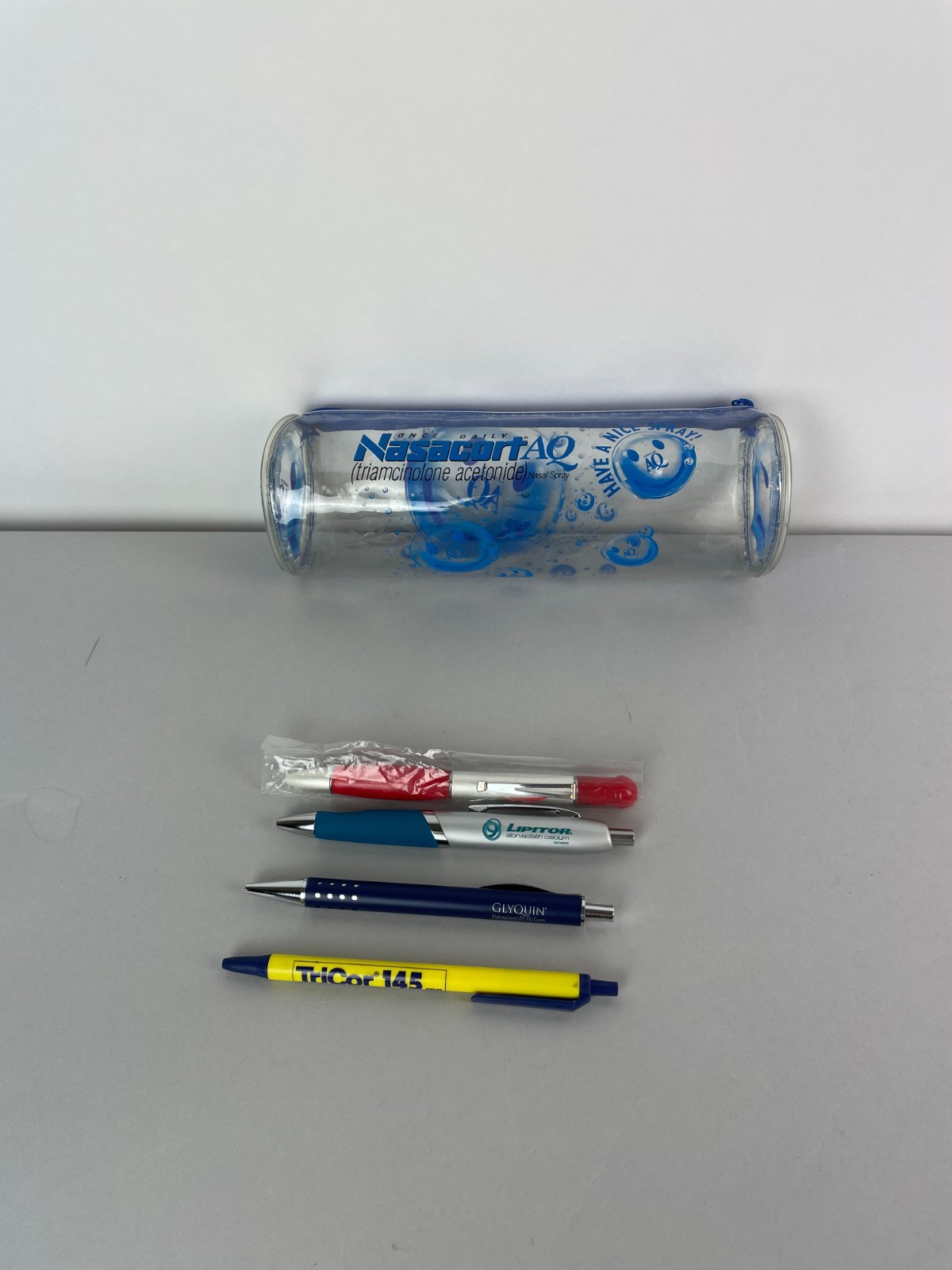 Vintage Pharmaceutical Drug Rep Pen Lot Of FIVE + 4 pens one needs ink, Nasacort